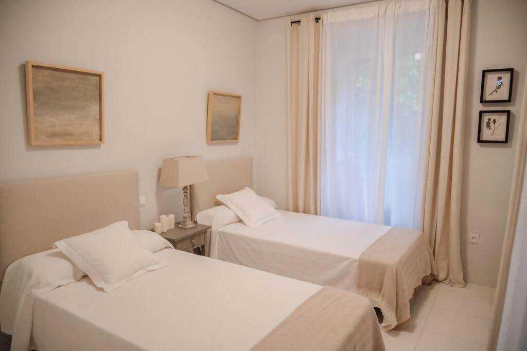 Апартаменты Casa Aguila Casco Antiguo Patio Privado Касерес Экстерьер фото