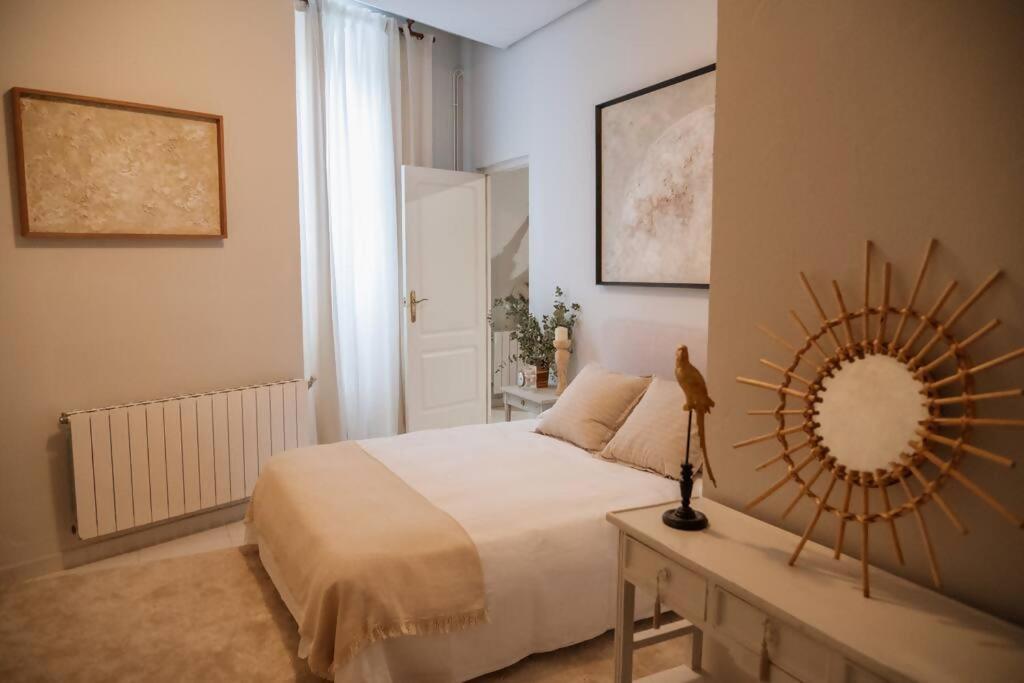 Апартаменты Casa Aguila Casco Antiguo Patio Privado Касерес Экстерьер фото
