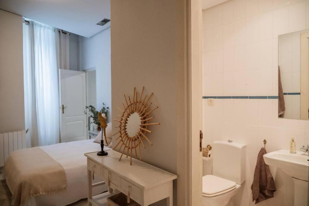 Апартаменты Casa Aguila Casco Antiguo Patio Privado Касерес Экстерьер фото